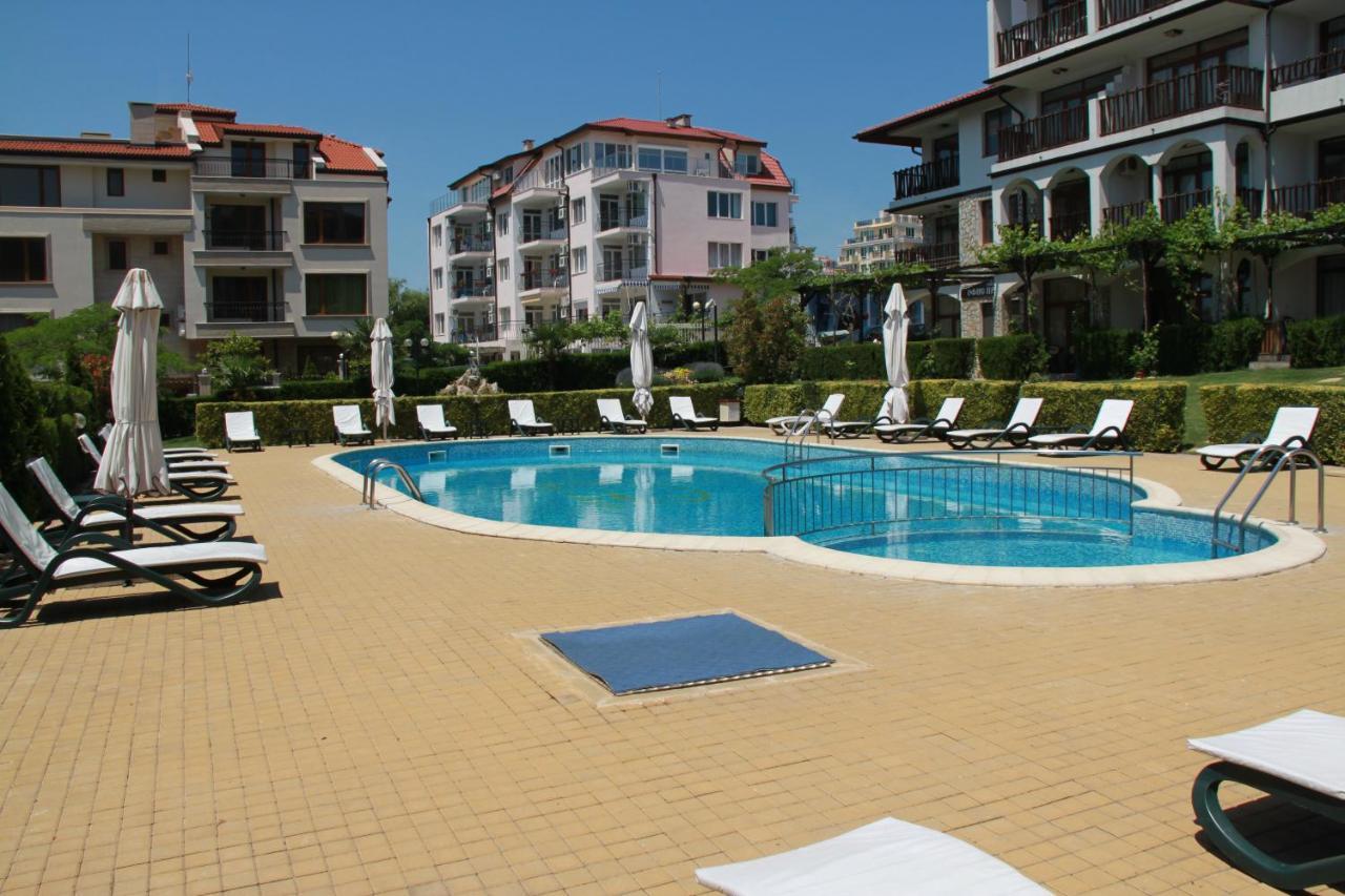 Bademite Apartments Sveti Vlas Luaran gambar