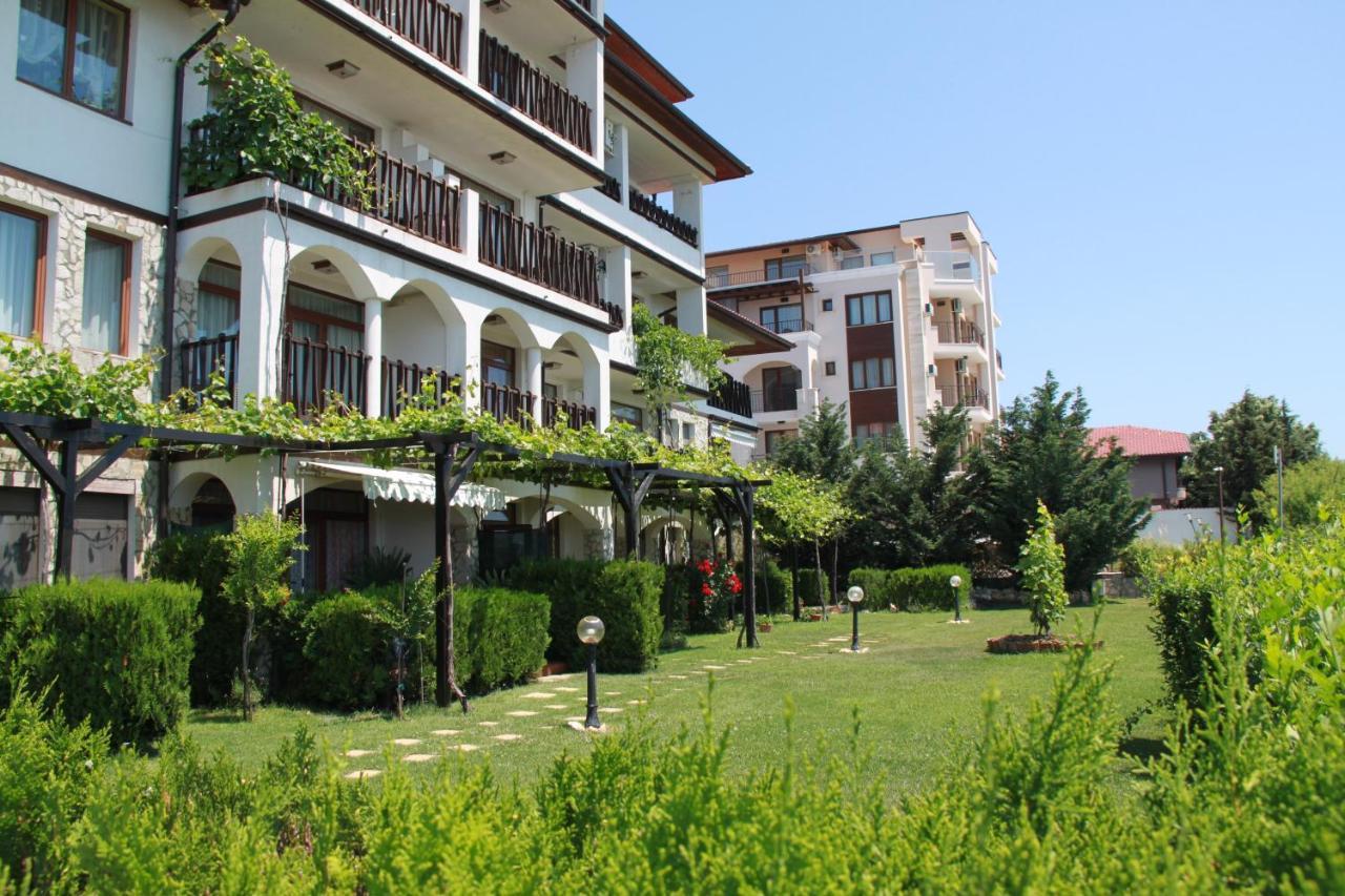 Bademite Apartments Sveti Vlas Luaran gambar