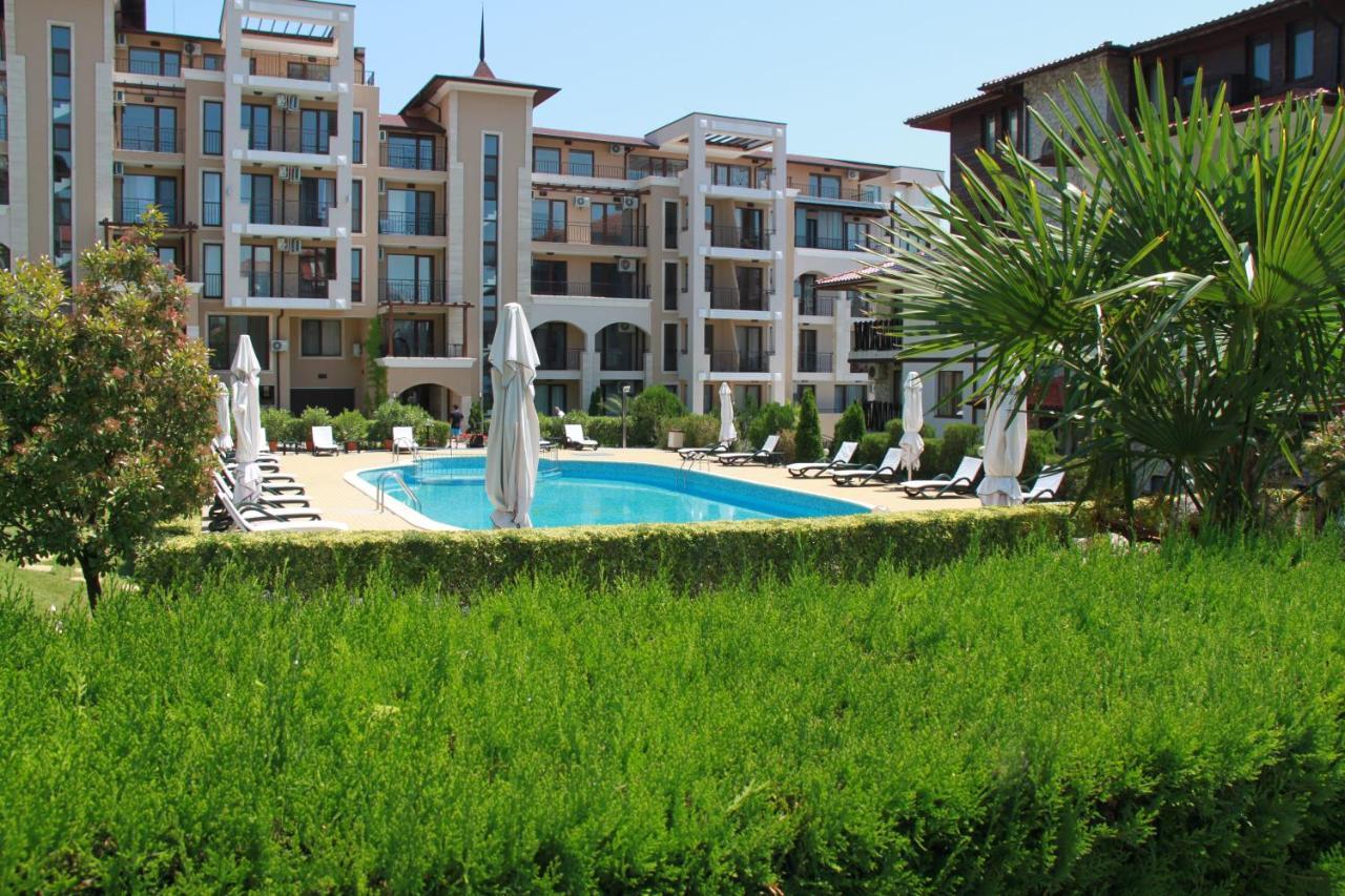 Bademite Apartments Sveti Vlas Luaran gambar