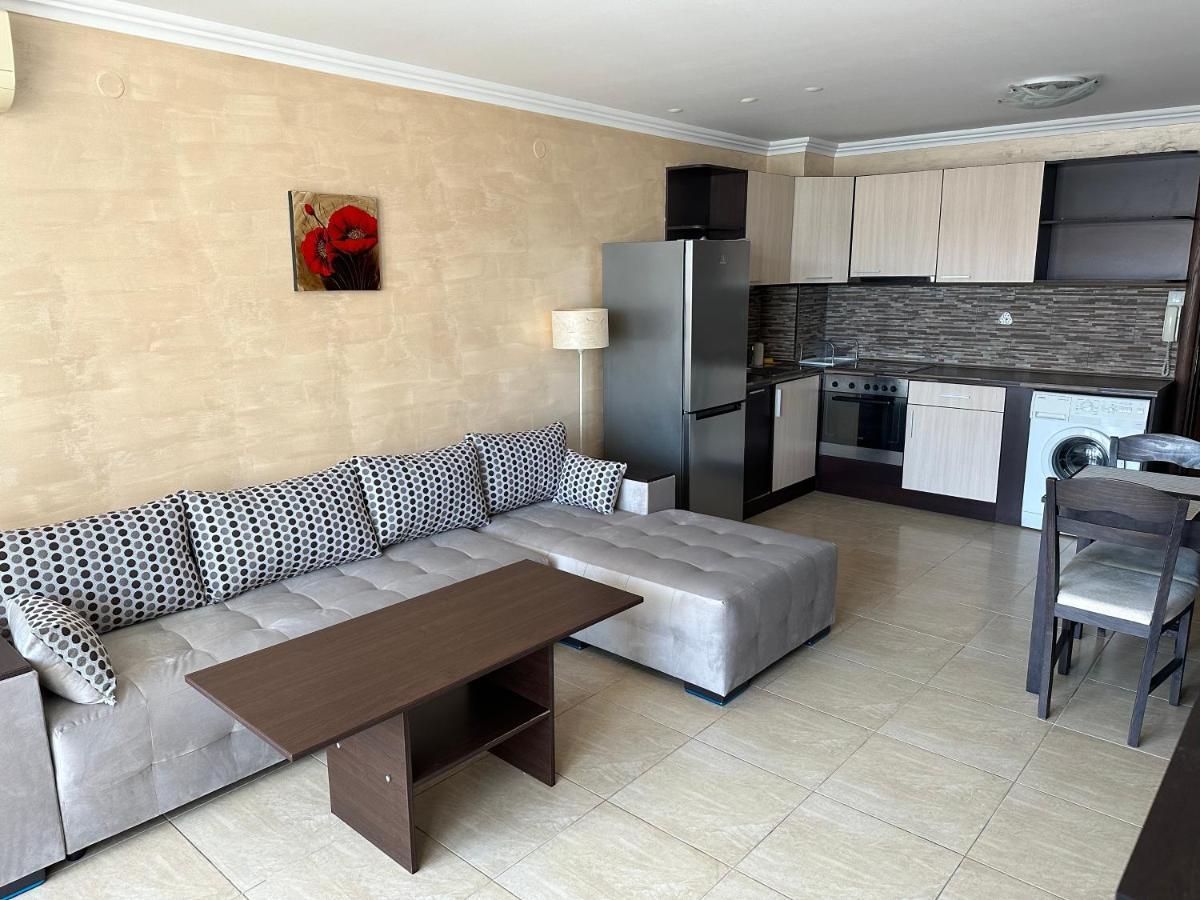 Bademite Apartments Sveti Vlas Luaran gambar
