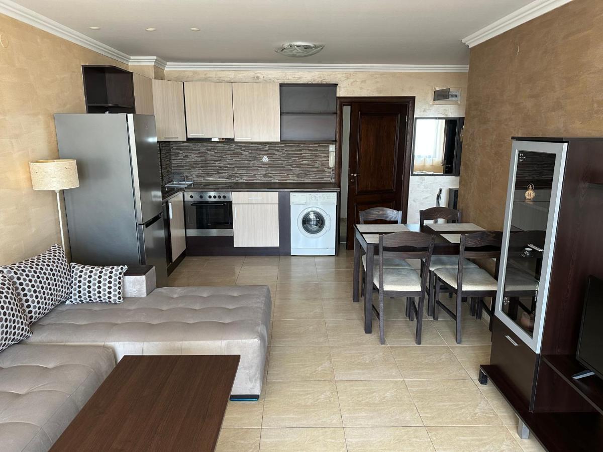 Bademite Apartments Sveti Vlas Luaran gambar