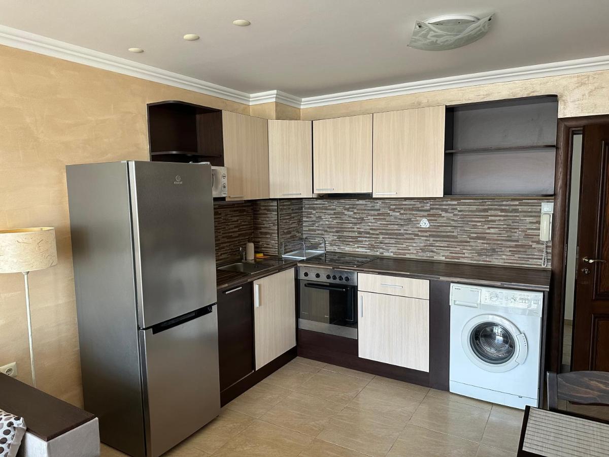 Bademite Apartments Sveti Vlas Luaran gambar
