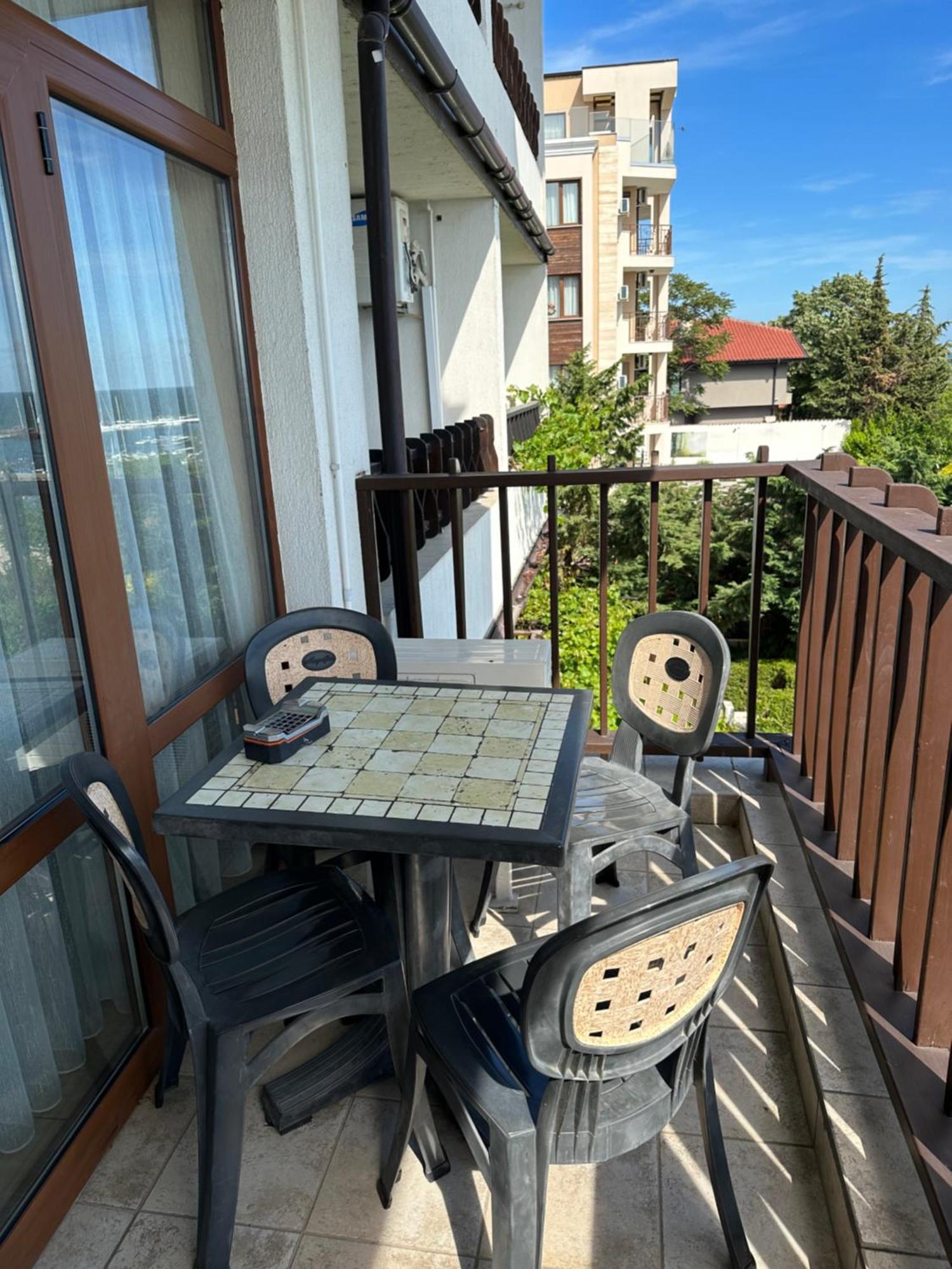Bademite Apartments Sveti Vlas Luaran gambar