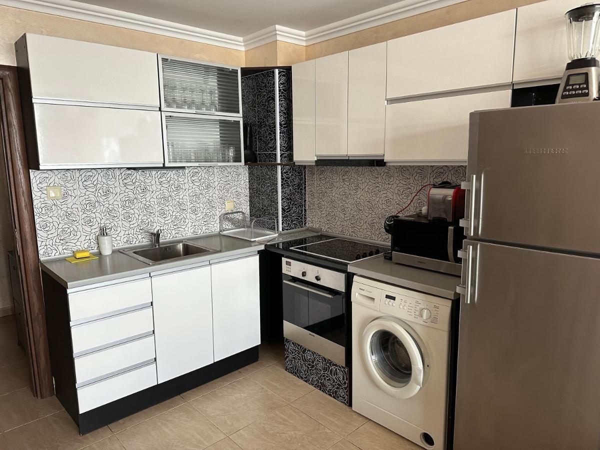 Bademite Apartments Sveti Vlas Luaran gambar