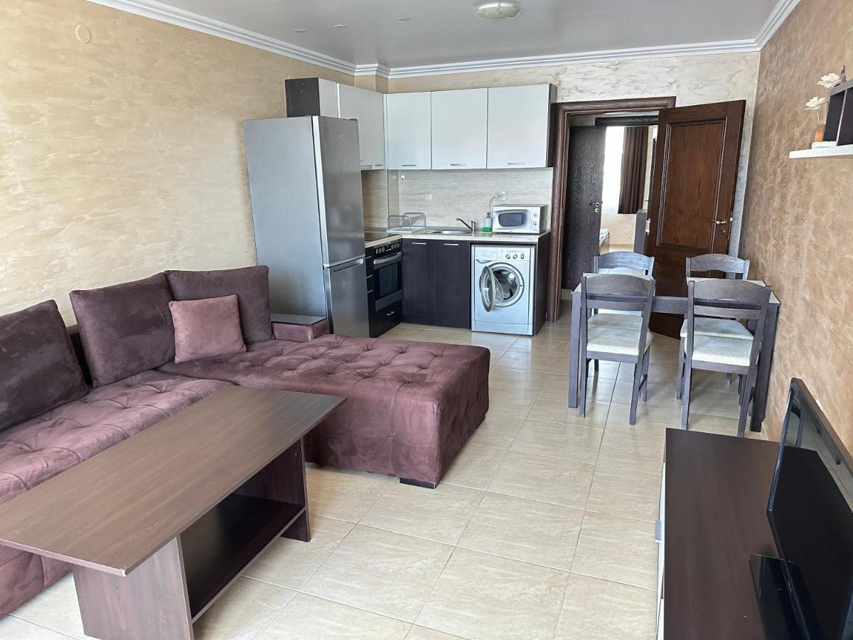 Bademite Apartments Sveti Vlas Luaran gambar