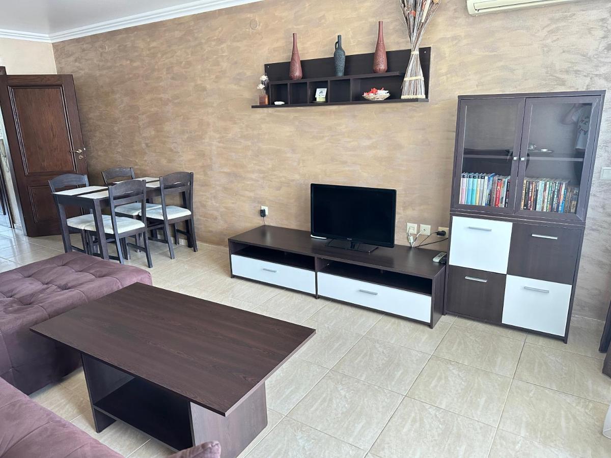 Bademite Apartments Sveti Vlas Luaran gambar