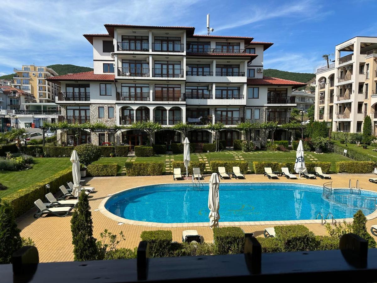 Bademite Apartments Sveti Vlas Luaran gambar